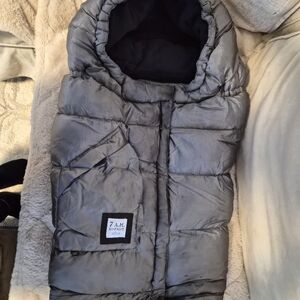 Gray Puffer Jacket with Hood